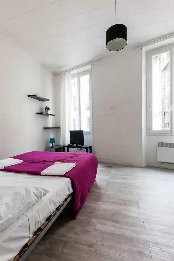 Studio St Charles 2 Apartment Marseille France